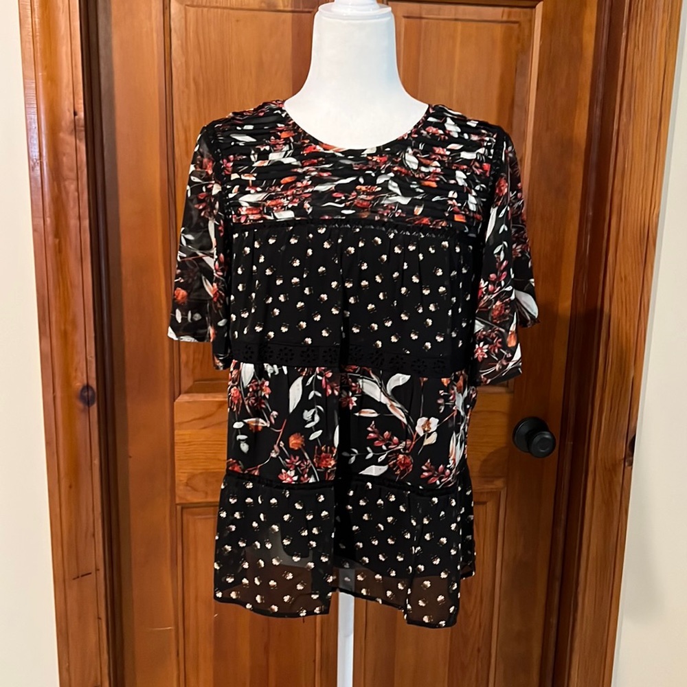 Daniel Rainn Floral Pattern Blouse